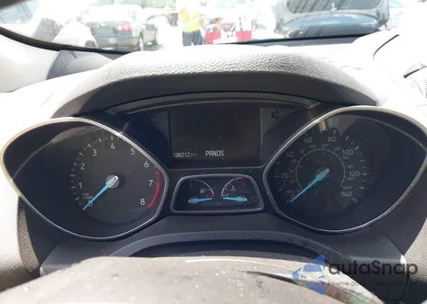 2017 Ford Escape Titanium z USA, uszkodzony, nr VIN 1FMCU0J98HUB56334